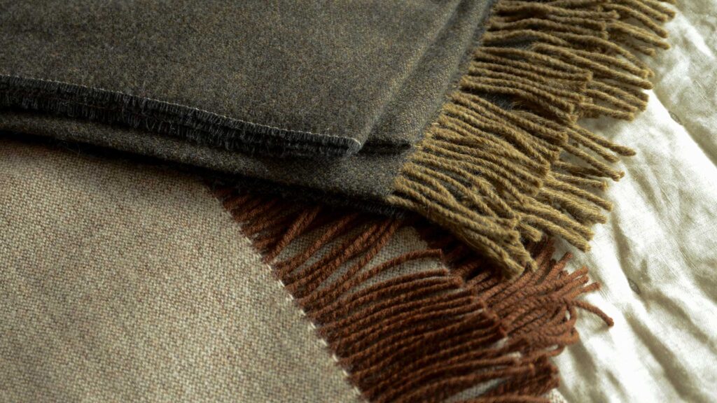 Coffee Mocha Wool Throws Stack 3 Tassels