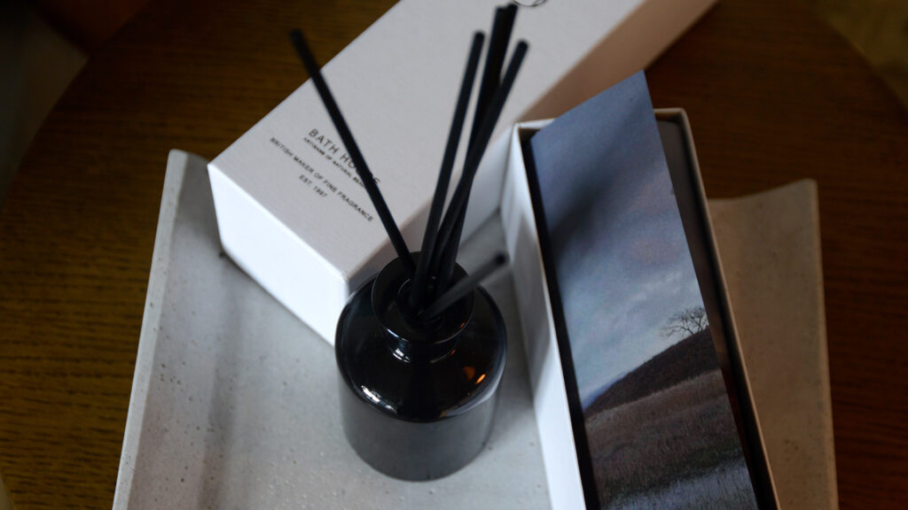 Faith Is room diffuser gift set