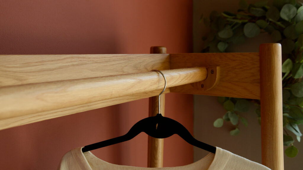 Oak Open Wardrobe Spindle Rail Detail