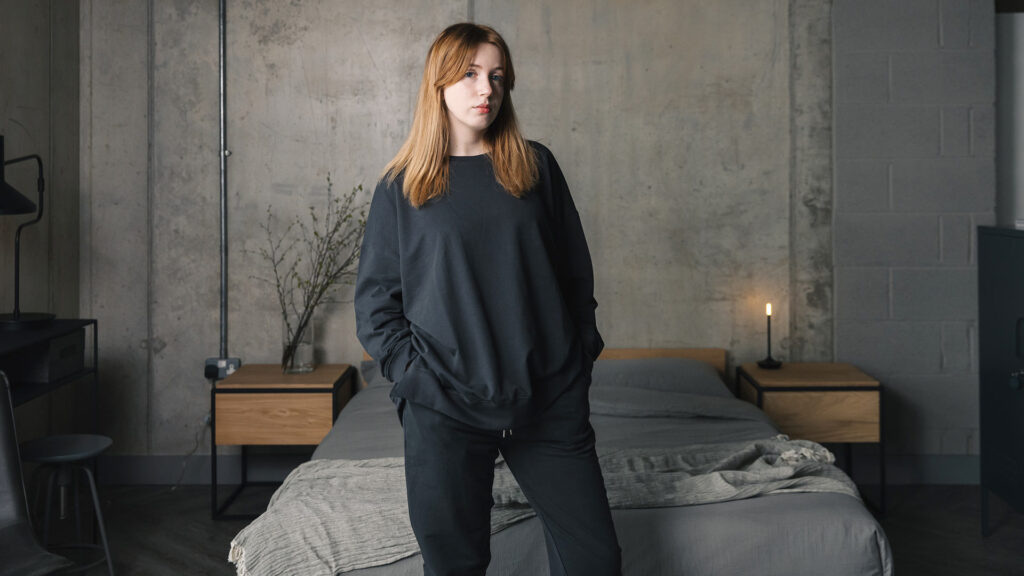 charcoal relaxed long sweatshirt