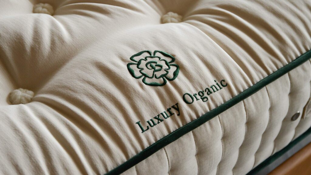deluxe 5500 luxury organic mattress
