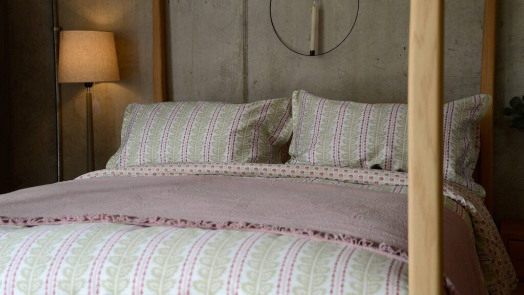 floral print bedding in pink green