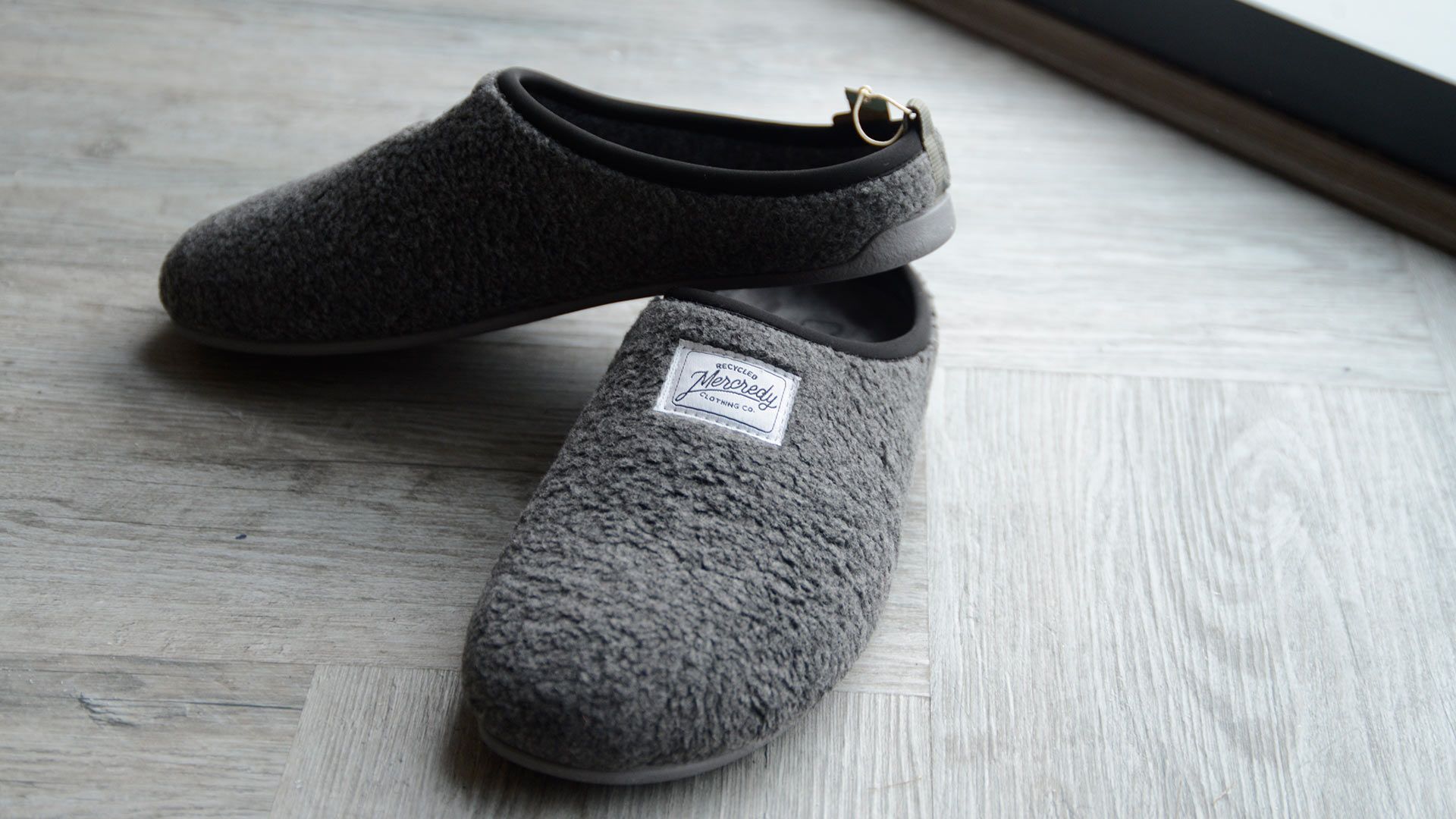 grey faux sheepskin sustainable slippers