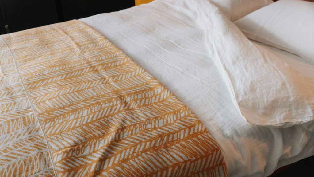 scribble print throw