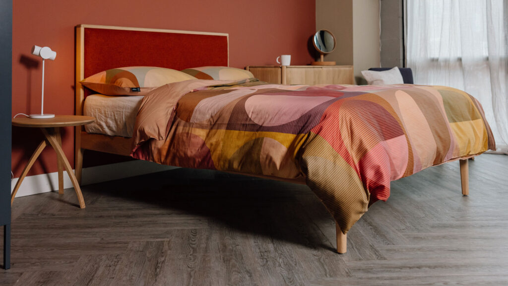 modern printed bedding set circle design