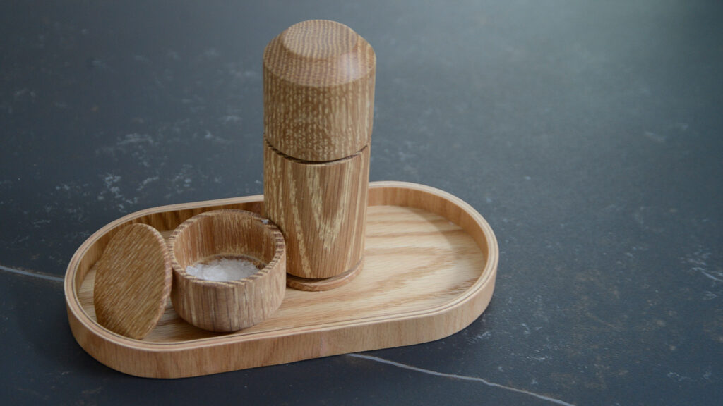 oak grinder with salt pot and tray