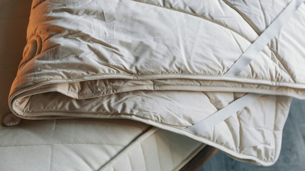 organic wool filled mattress cover