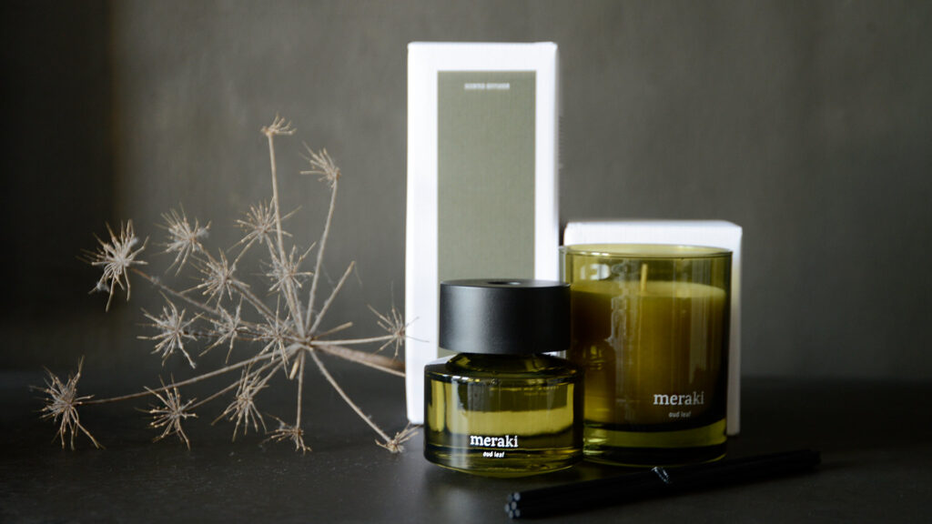 oud leaf room diffuser and scented candle