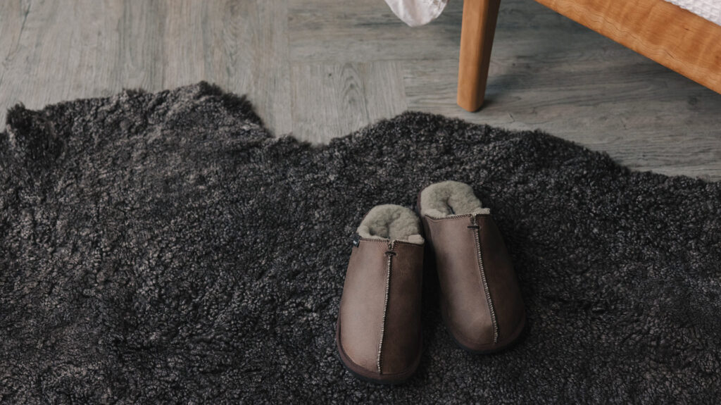 short hair sheepskin throw