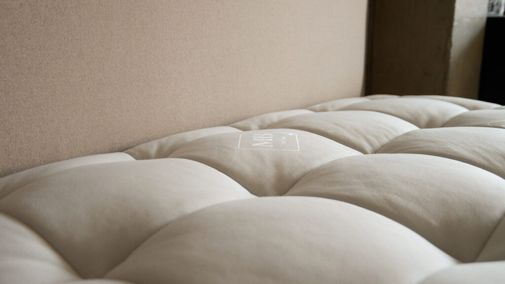 soft plush surface prestige 2000 mattress