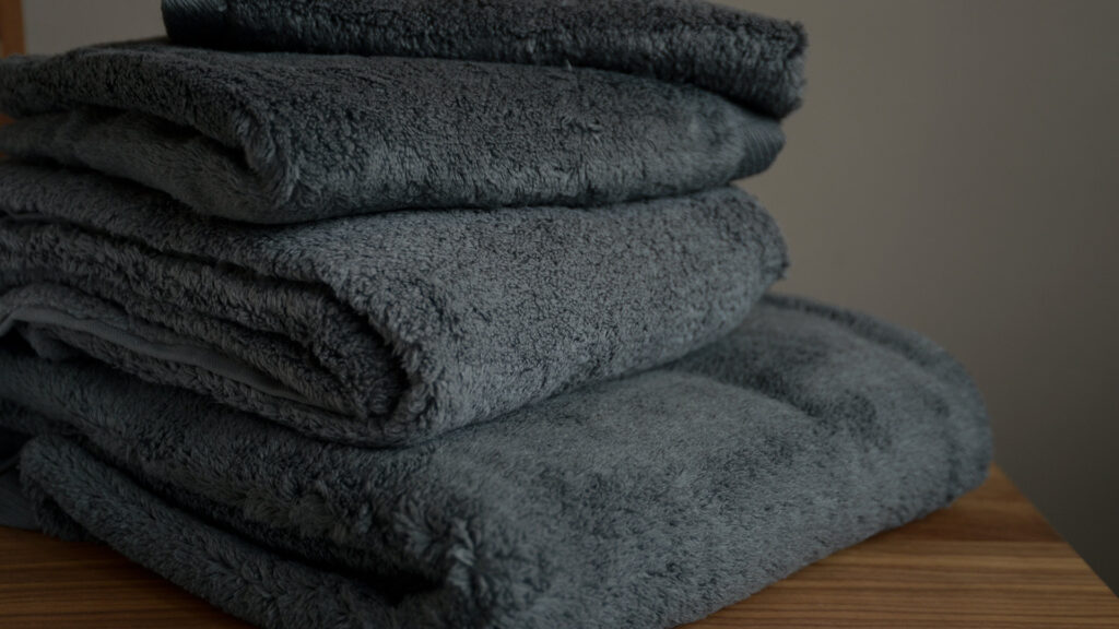 supersoft cotton bath towels in charcoal grey